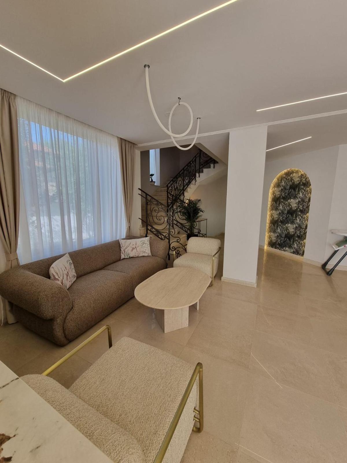 Family Hotel Edia-ساندانسكي المظهر الخارجي الصورة